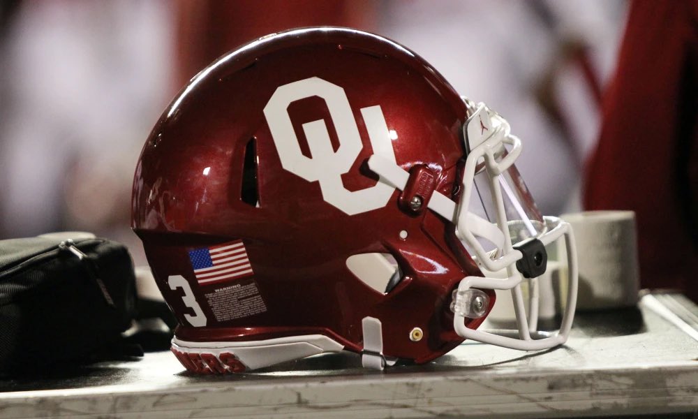 Exited and blessed to announce that I have been offered to play at
<a href="/OU_Football/">Oklahoma Football</a> !! #BoomerSooner

<a href="/CoachVenables/">Brent Venables</a> <a href="/JayValai/">Coach Valai</a>
<a href="/CoachToddBates/">Todd Bates</a>

<a href="/BrandonHuffman/">Brandon Huffman</a> <a href="/TFordFSP/">Tracy Ford</a>
<a href="/CoachRonquillo/">Jason Ronquillo</a> <a href="/RealMG96/">Marcus “MG” Griffin</a>