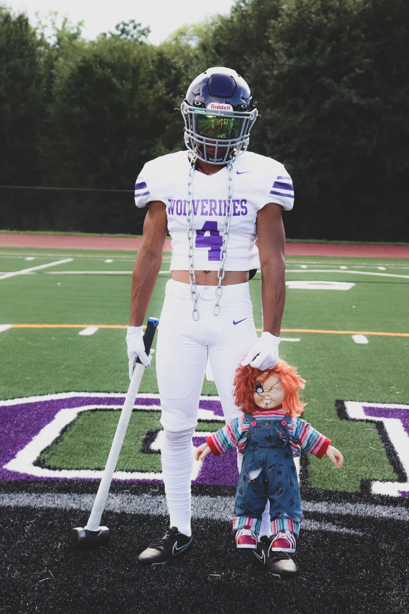 2023 Joshua Jones DB/SS/Nickel
(3.6 GPA) hudl.com/v/2HwuPj