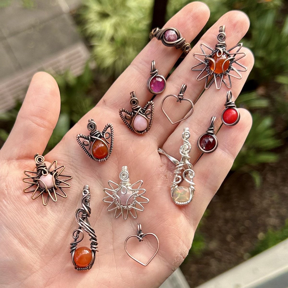 Valentine’s Day Collection (and more!) now live 💘