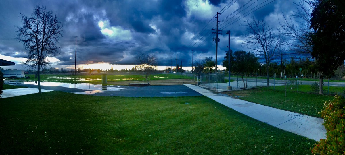 Beautiful storm clouds from my front porch; so thankful for all the rain
#Californiastorm