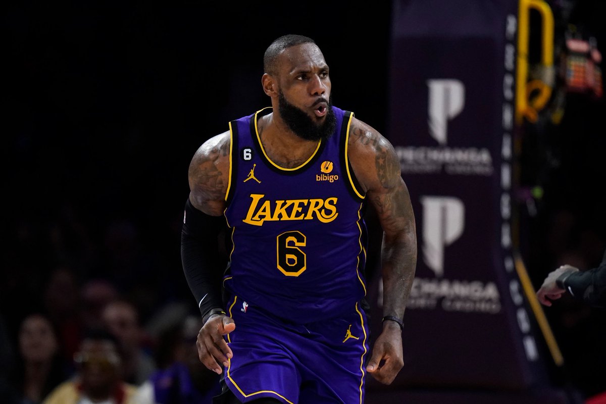 Hoop Central tweet media