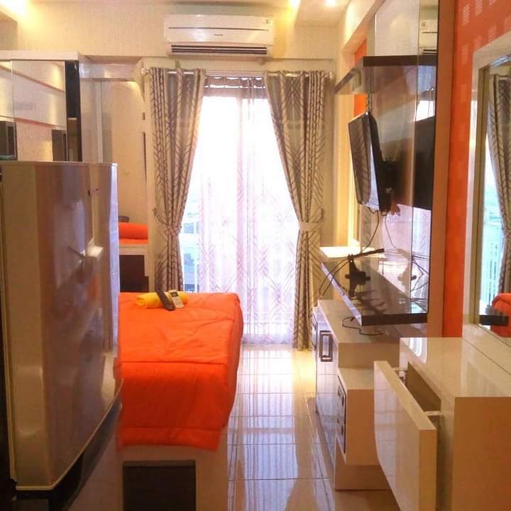 echa_room tweet picture
