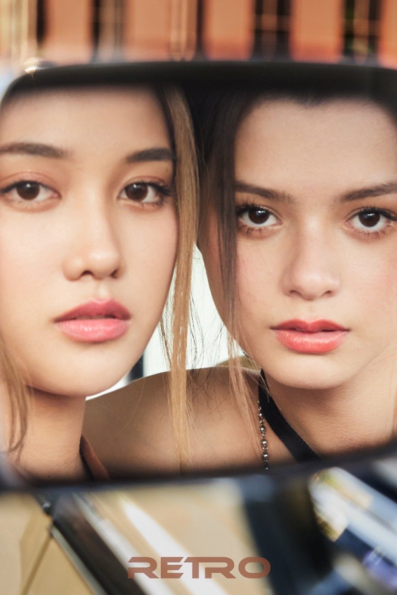 FBS_ph's tweet photo. #RETROCOVER #FreenBecky
is full of joy, the mediocre scenery will seem to become special, and he will also have the idea that time can be condensed in this holiday. @srchafreen @AngelssBecky
#ฟรีนเบค
#srchafreen #Beckysangels
#RETROxFreenBecky
#GAPtheseries #ทฤษฎีสีชมพู https://t.co/tBVZLGyuiE