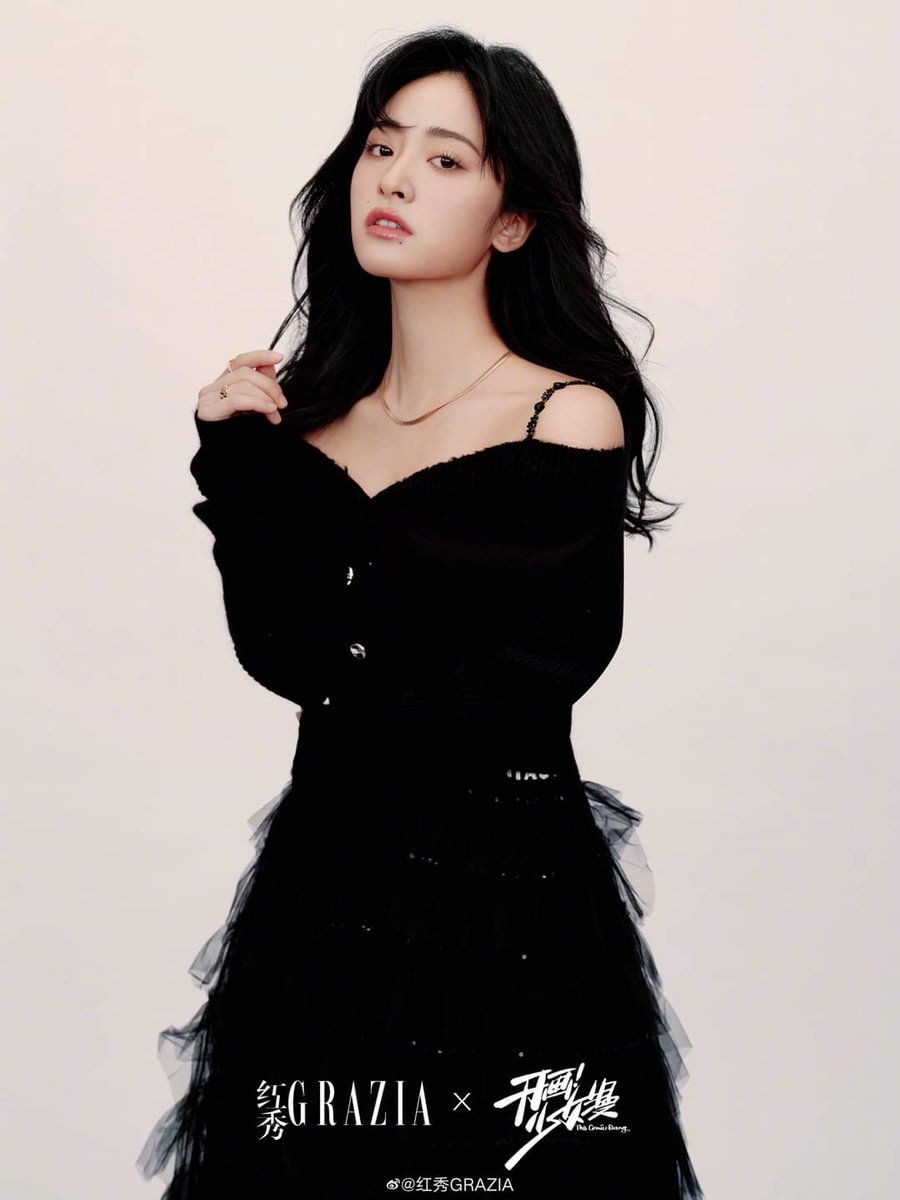 YueDiLatam's tweet photo. [16.01.23] Actualización de Weibo con #ShenYue 🌙 Pt.2

"Shen Yue y sus compañeros del drama #TheComicBang para Grazia China".

Cr.📸 红秀GRAZIA  / Yuedilatam

#沈月 #DyShen #YueDi #BeYoursel #XiaLangLang #SeTuMismo #ShiShuangJiao
#UseForMyTalent   #OneWeekFriends https://t.co/5gcZ48g7Mw
