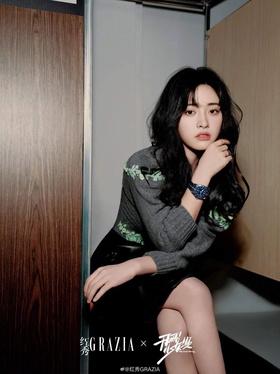 YueDiLatam's tweet photo. [16.01.23] Actualización de Weibo con #ShenYue 🌙 Pt.2

"Shen Yue y sus compañeros del drama #TheComicBang para Grazia China".

Cr.📸 红秀GRAZIA  / Yuedilatam

#沈月 #DyShen #YueDi #BeYoursel #XiaLangLang #SeTuMismo #ShiShuangJiao
#UseForMyTalent   #OneWeekFriends https://t.co/5gcZ48g7Mw