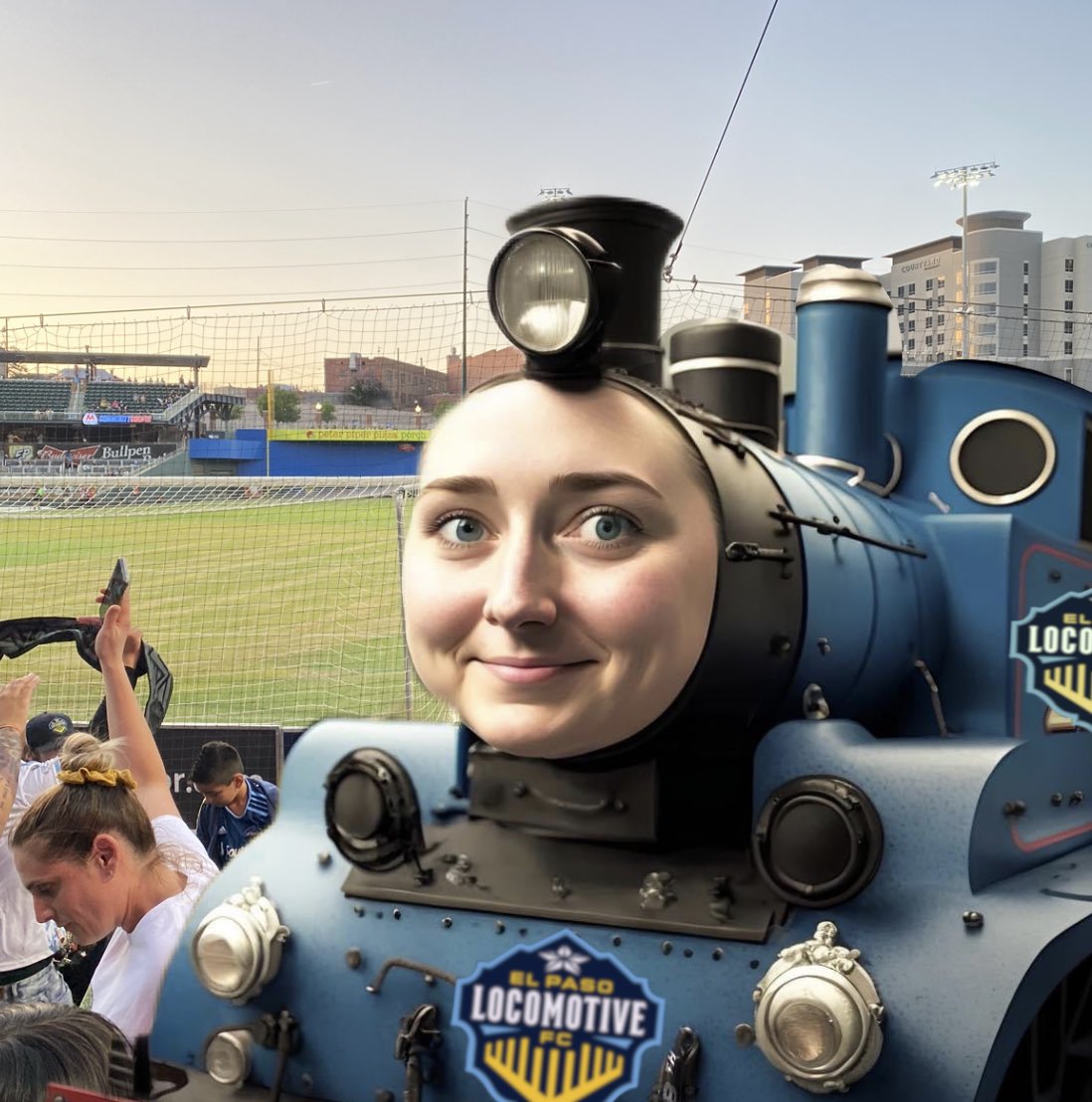 ElLococs1's tweet photo. new train mascot idea https://t.co/AkqW4kXKHV