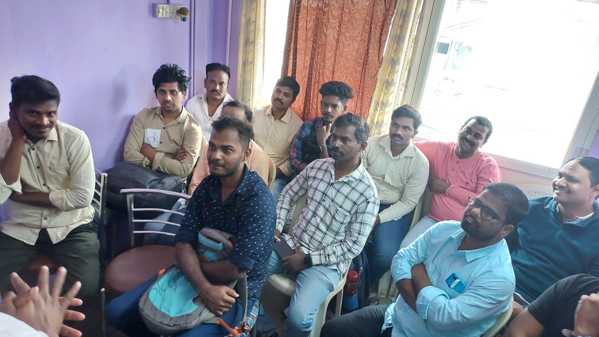 dpksharma104's tweet image. Interaction, Training &amp;amp; Awareness with all VLEs about PMGDISHA, Education &amp;amp; Grameen e-Store program at Visakhapatnam AP.@subodhmishracsc @PatankarRishi @CSCegov_ @Surbhi_Work @ceo_csc @CSCeStore @PMGDISHA @_DigitalIndia @GoI_MeitY @YepuriRavi @CSCAndhra