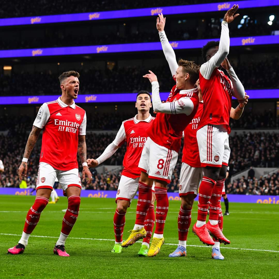WelBeast's tweet photo. ▪️ 12 league games unbeaten (10 wins, 2 draws)⁣
▪️ 5 clean sheets in the last 7 league games⁣
▪️ 14 goals scored in last 6 games (all competitions)⁣
▪️ 8-point lead at the top of the Premier League⁣

Have a blessed and productive week Gooners. https://t.co/5xWPPVT8Lm