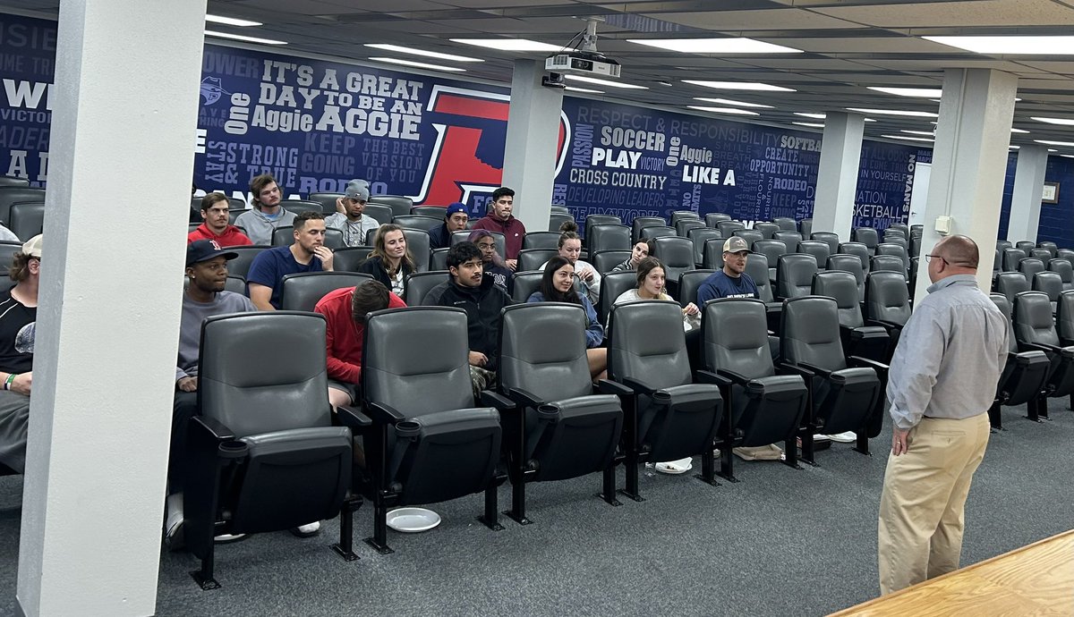 OpsuFca's tweet photo. Glad to have everyone back for the first FCA meeting of the spring! It was a great turn out! Thank you to Todd King for coming down and giving his testimony to the group and providing a great meal! https://t.co/hVDtEvXfeZ