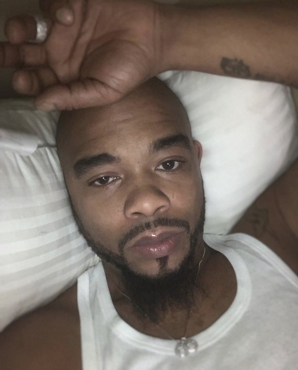 Bedstuybezo's tweet photo. #BedstuyBezo #MrRegularshit #slicy 🅱️🐇 #thirsttrap #thotsBlike https://t.co/LtUkrcf6YJ