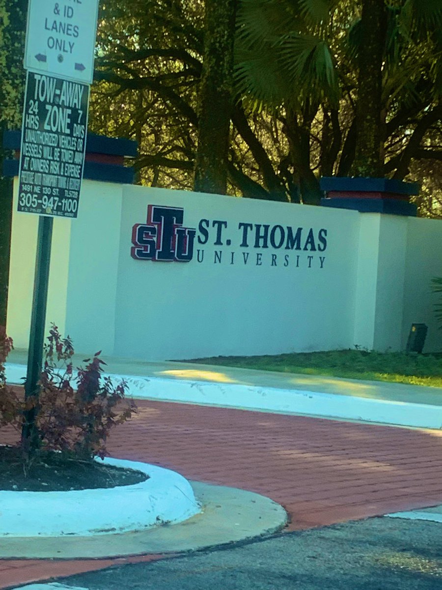 Had a great official visit at <a href="/StThomasUniv/">St. Thomas University</a> @coachsmith_stu <a href="/Excelspeed12/">Lo Wood</a> <a href="/jcam1948/">Jeremy Campbell</a> <a href="/cfcaeaglepride/">CFCA Eagles</a>