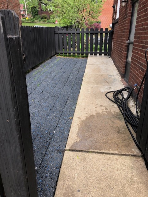 Move water without clogging and handle the heaviest loads with ease! HydroBlox is designed with 40,000 pounds per square foot of compressive strength, making it an ideal choice for permeable pavement. Install faster and easier than gravel! #HydroBlox #PermeablePavement