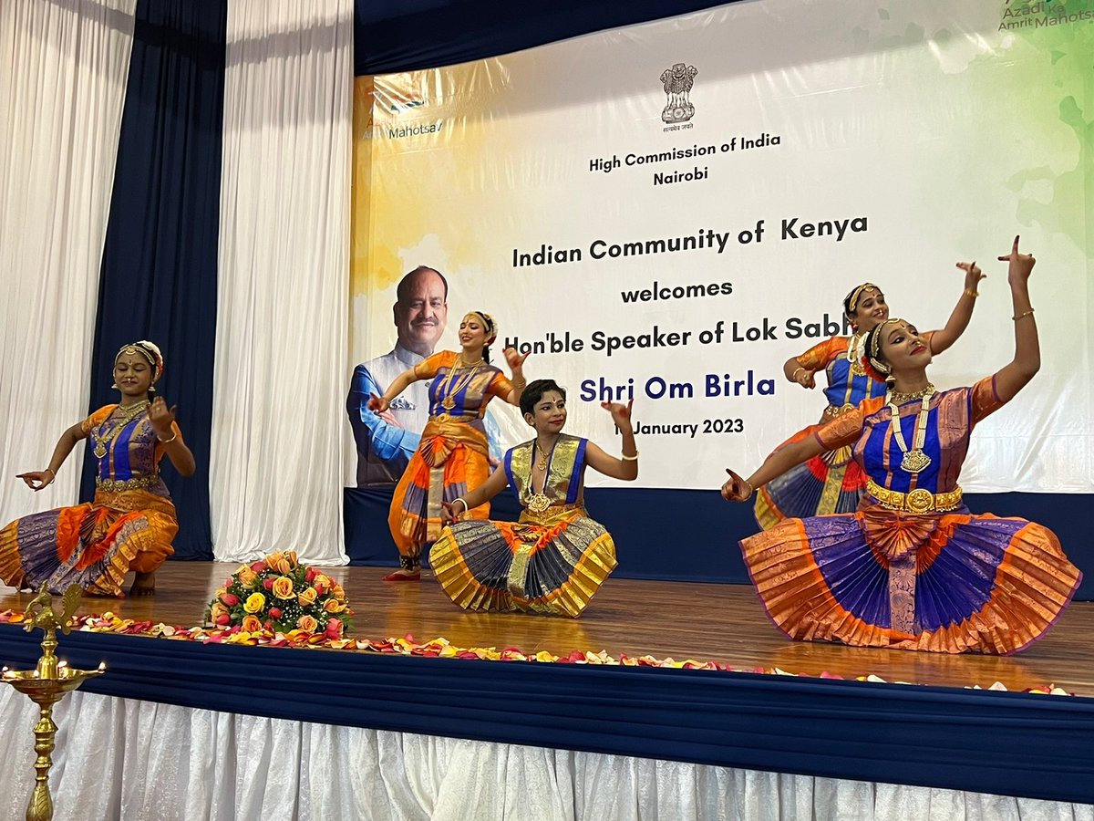 SPhangnon's tweet photo. Glimpses of the cultural extravaganza presented at the event organised by the Indian Community of Kenya welcoming Hon’ble Speaker Shri @Ombirla Ji and the Indian Parliamentary delegation.
@narendramodi @iChiragPaswan @manoj_kotak @IndiainKenya https://t.co/7UyTT6JPI2