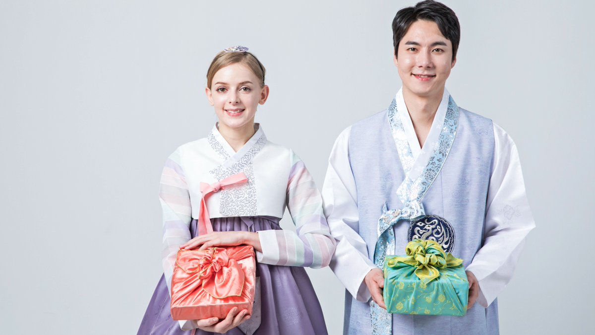 KoreabyMe's tweet photo. Seollal as a Foreign Wife in Korea
-🇫🇷 Marie

Continue reading at: https://t.co/mhTFfRzlMV

#koreabyme #Seollal #Holidays #Lunarnewyear #Lunarnewyear2023 #ForeignerinKorea #mariage #marriedlife #KoreanCulture https://t.co/8eDKtfJURS