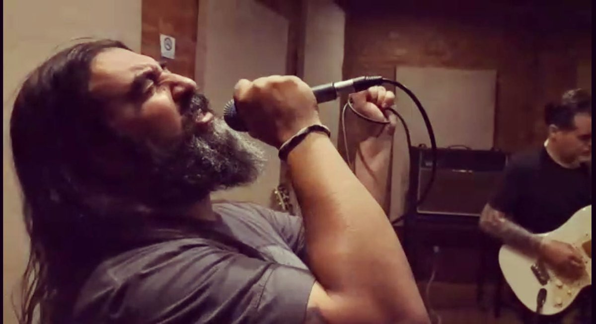 Manthrass's tweet image. @Manthrass 07.01.23
Un lustro después de la última fecha juntos, la energía y las ganas están intactas!! 💪👊
#Manthrass2023
Mariano &quot;Tano&quot; Castiglioni 🎸
Fede &quot;Mazazo&quot; Martínez 🥁
Ángel &quot;Rex&quot; Rizzo 🎤
@SANTISOMBRA 📷
#Manthrass #HeavyBlues #HeavyMetal #HardRock #Argentina