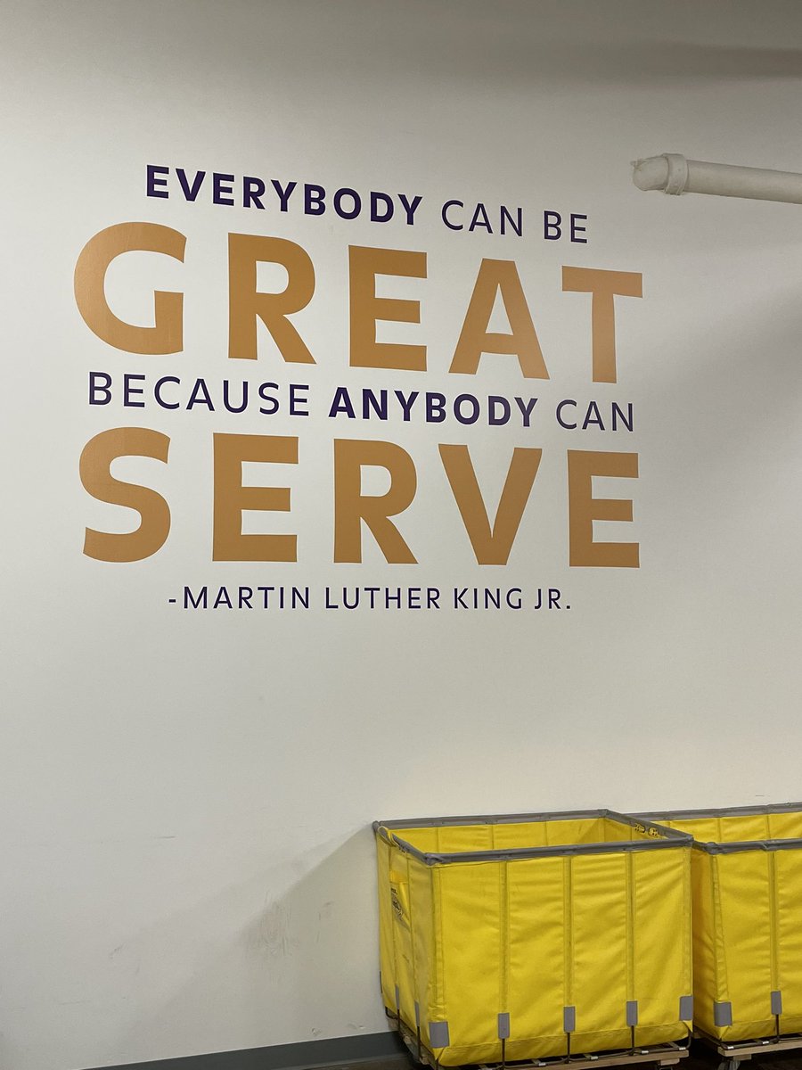 JeremyBurnham3's tweet photo. Great day of service supporting #C2CChicago https://t.co/X6PBkEMLX5