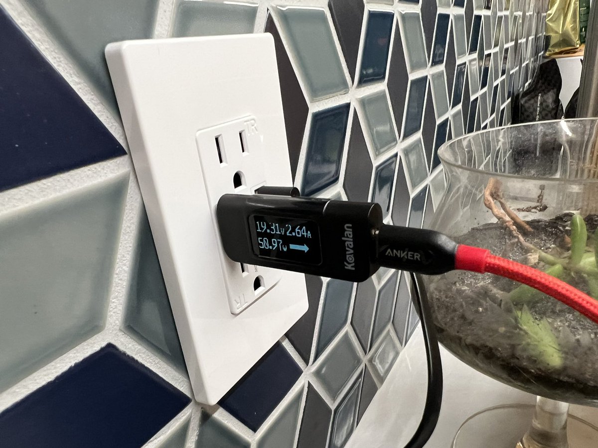 Mike Lewis tweet media