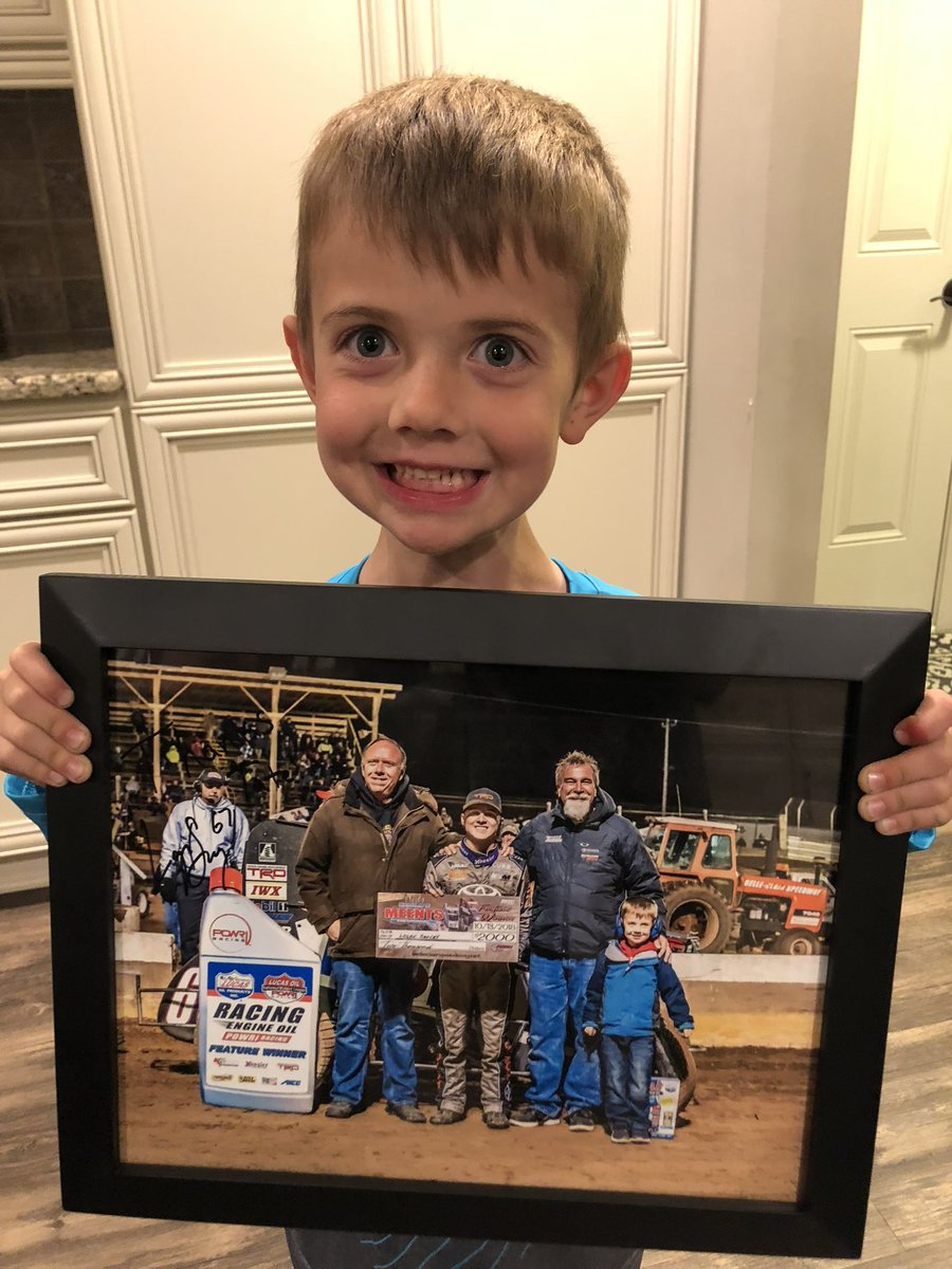 Shoutout to my buddy <a href="/Logan_Seavey/">Logan Seavey</a> on winning a driller! Thanks for the merch &amp; memories!