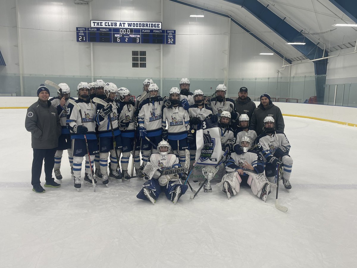 LIRebels's tweet photo. The 15U Long Island Rebels won the 16u Battle of the Bridge MLK tournament! Winning in the finals 6-3 vs Princeton Hockey Club in the championship game! Congratulations to the players and coaches! https://t.co/L45PPXLcpf