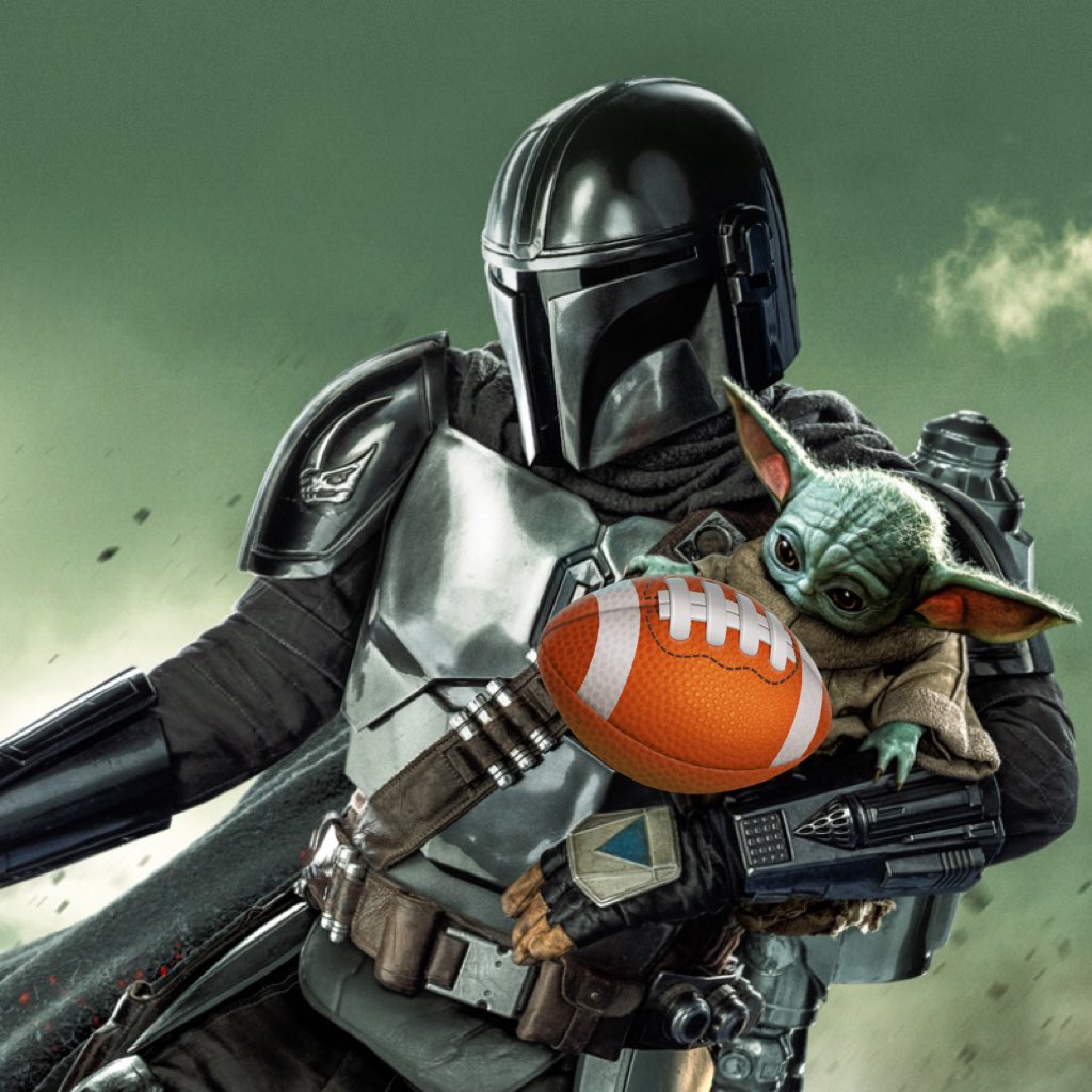 ORDER416's tweet photo. Can the #Mandalorian kick for the #DallasCowboys? Make that 4 missed extra point attempts. Yikes. #NFLPlayoffs #MondayNightFootball #gobucs #ORDER416 #ThisIsTheWay https://t.co/yDxA1mXUia