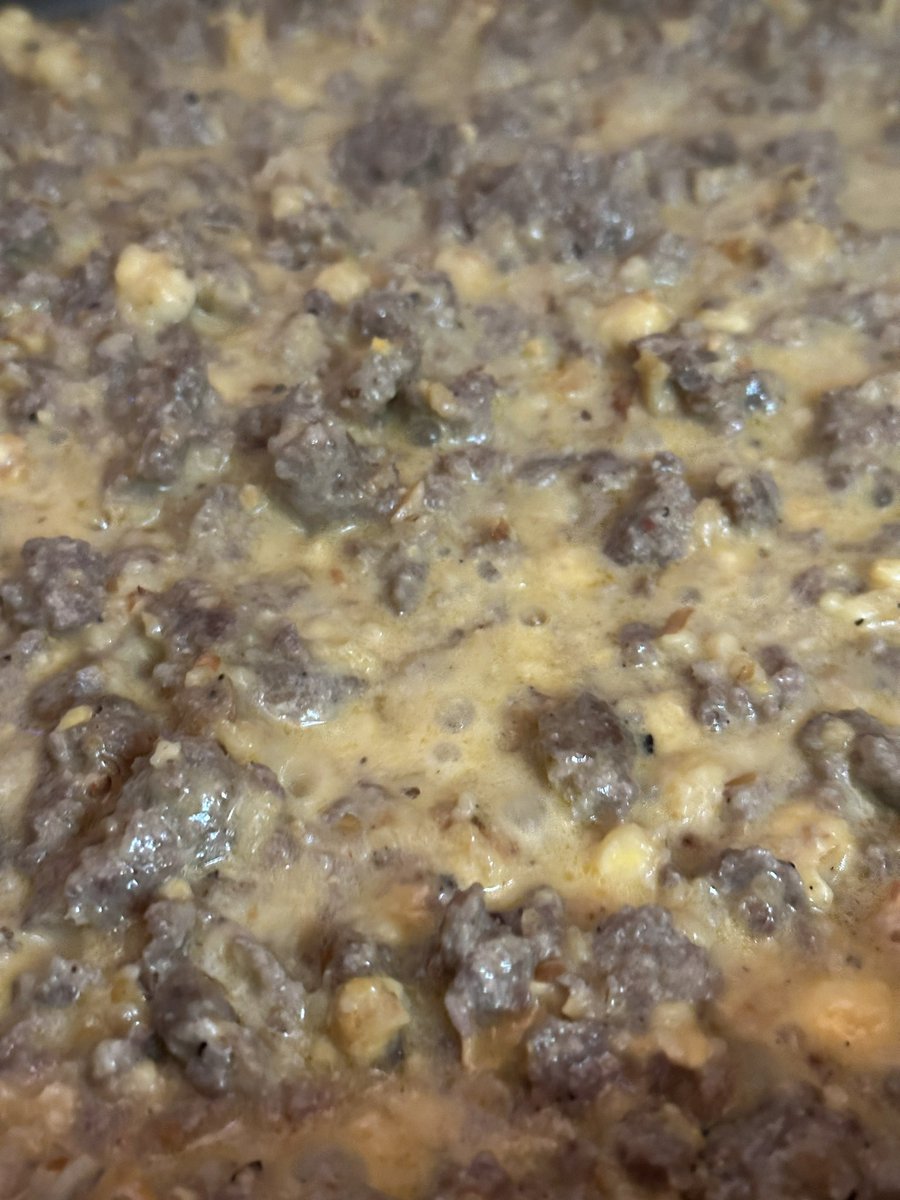 ScottMRVA's tweet photo. Didn’t have flour for sausage gravy. Used popcorn instead. #NotDisappointed https://t.co/hV0p67TFz0