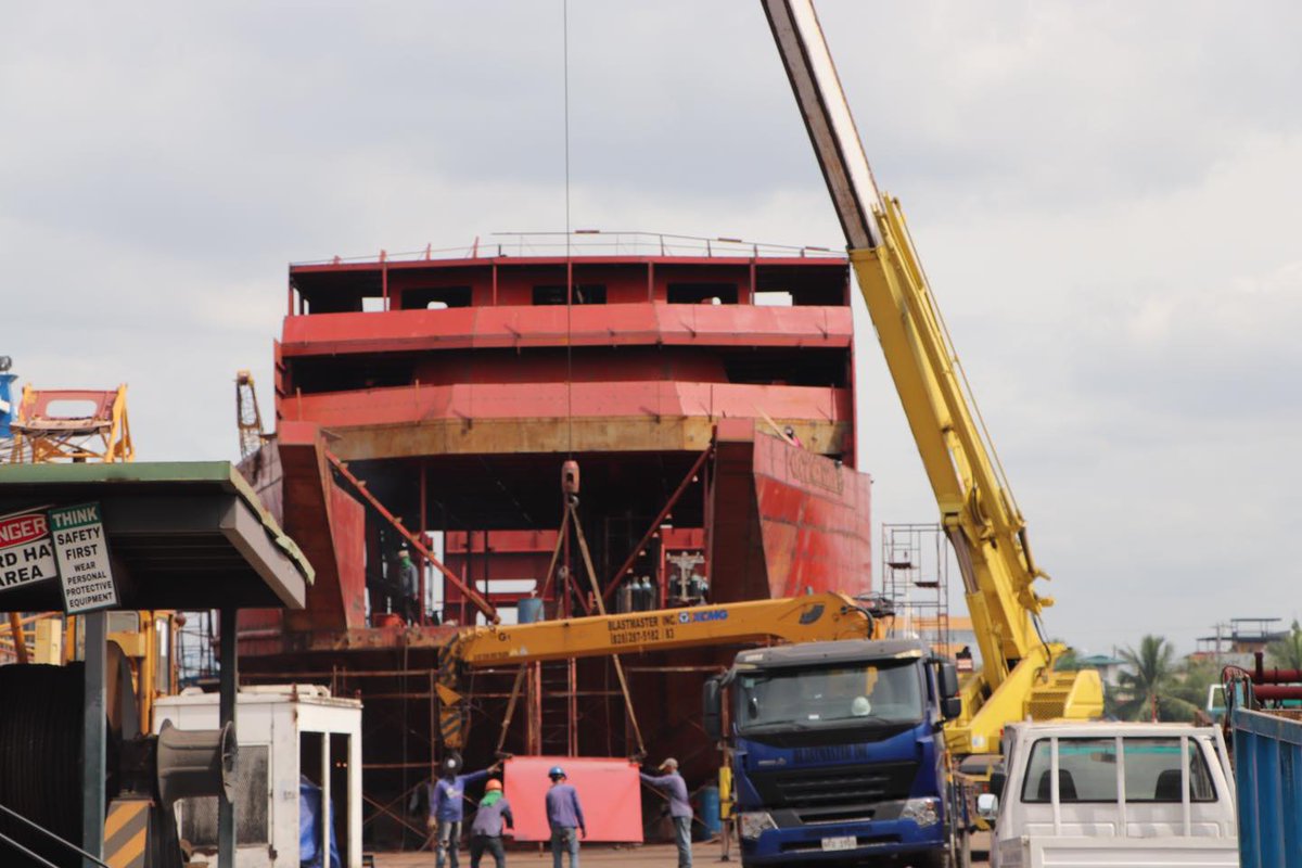 FASmaritime's tweet photo. IN PHOTOS: The Maritime Industry Authority (MARINA) and Busan Marine Engineering Association (BUEA) visited two shipyards in Navotas City on 13 January 2023.
 #DOTrPH🇵🇭
#MARINAPH
#YesToPhSTCWCompliance https://t.co/JiqiCqvlWD