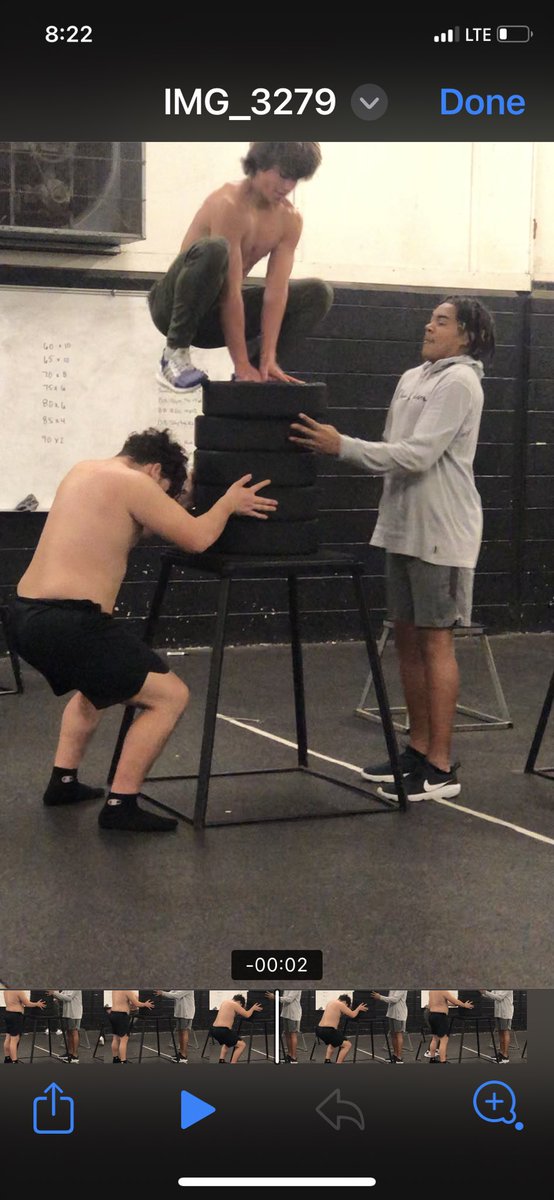 S_Kennedy2231's tweet photo. @M_Kennedy2248 Developing the total package at @TRUHuntPerform Strength ✅ speed ✅explosiveness ✅ https://t.co/nm7N7fgusx