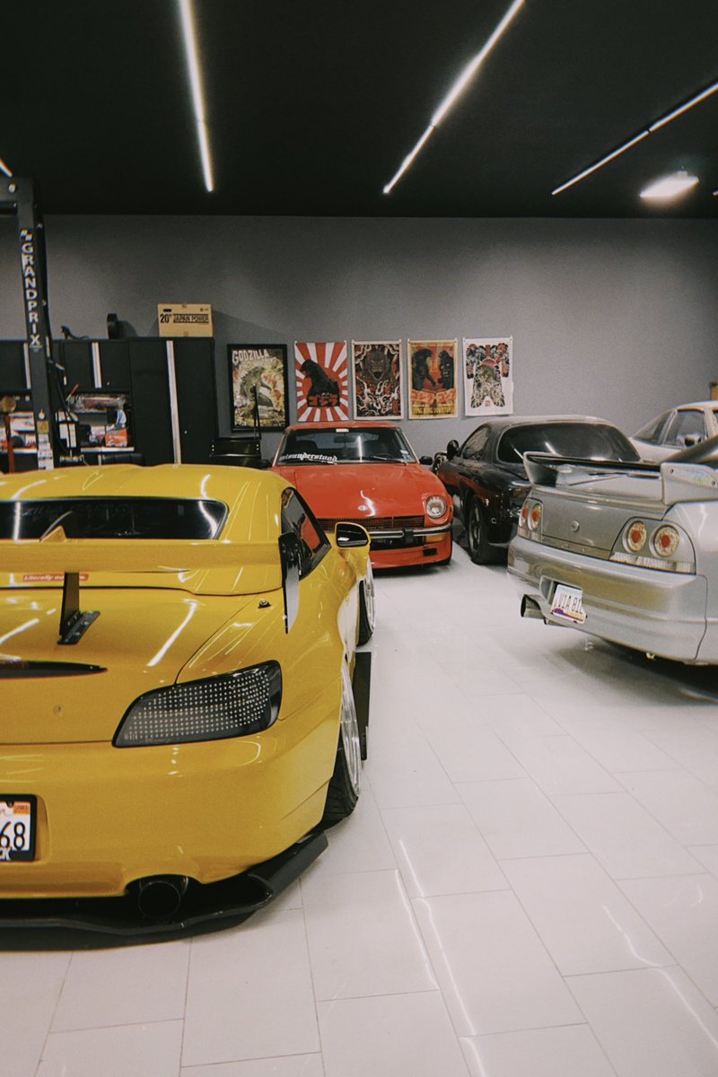 JP_ZILLA's tweet photo. Just another day in the shop https://t.co/yqhpNHFv6t