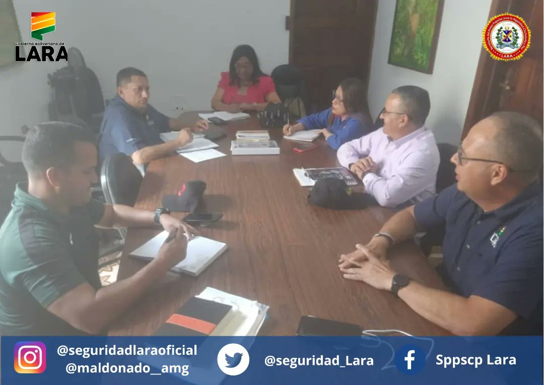 #16Enero ||• El G/D <a href="/maldonado_amg/">Martin Maldonado.</a>, acompañó a la Secretaria General de Gobierno <a href="/Isabelameda/">ISABEL LAMEDA</a>, a reunión de trabajo con los secretarios y secretarias del Gabinete Ejecutivo, a fin de verificar las tareas impartidas, así como planificar y