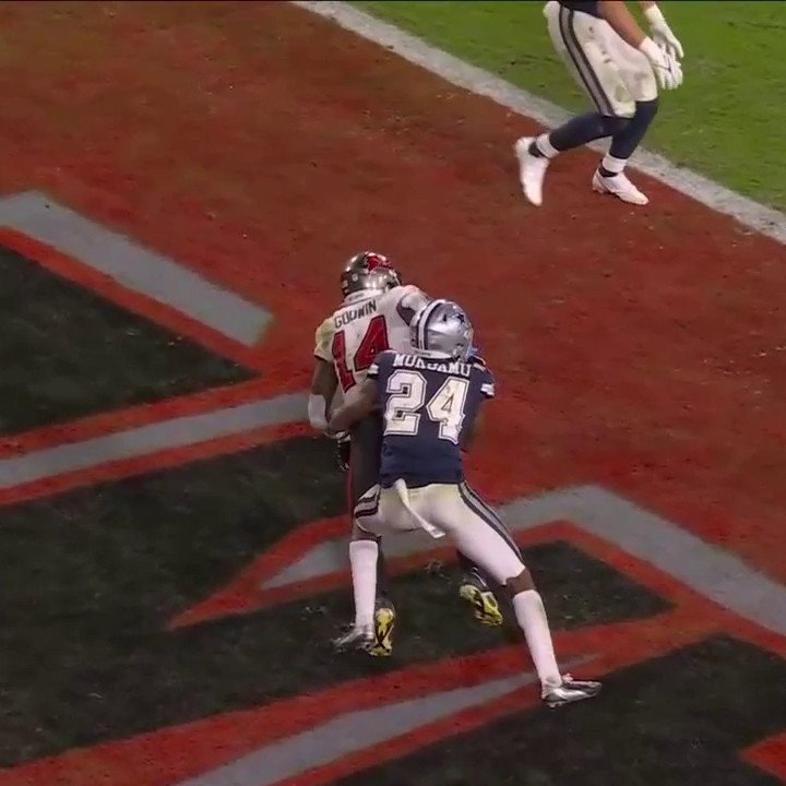 NFLonFOX's tweet image. No penalty was called on this during the Bucs two-point conversion.