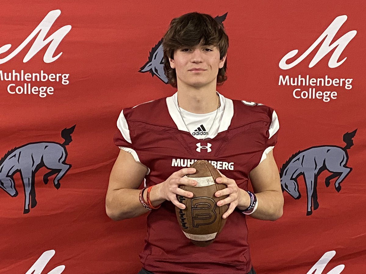 TDemikoff's tweet photo. Had a great time visiting Muhlenberg College today!! Thank you Coach Milne for the hospitality!! @DigInMules @CoachPeischl https://t.co/ODMCw0mbA6