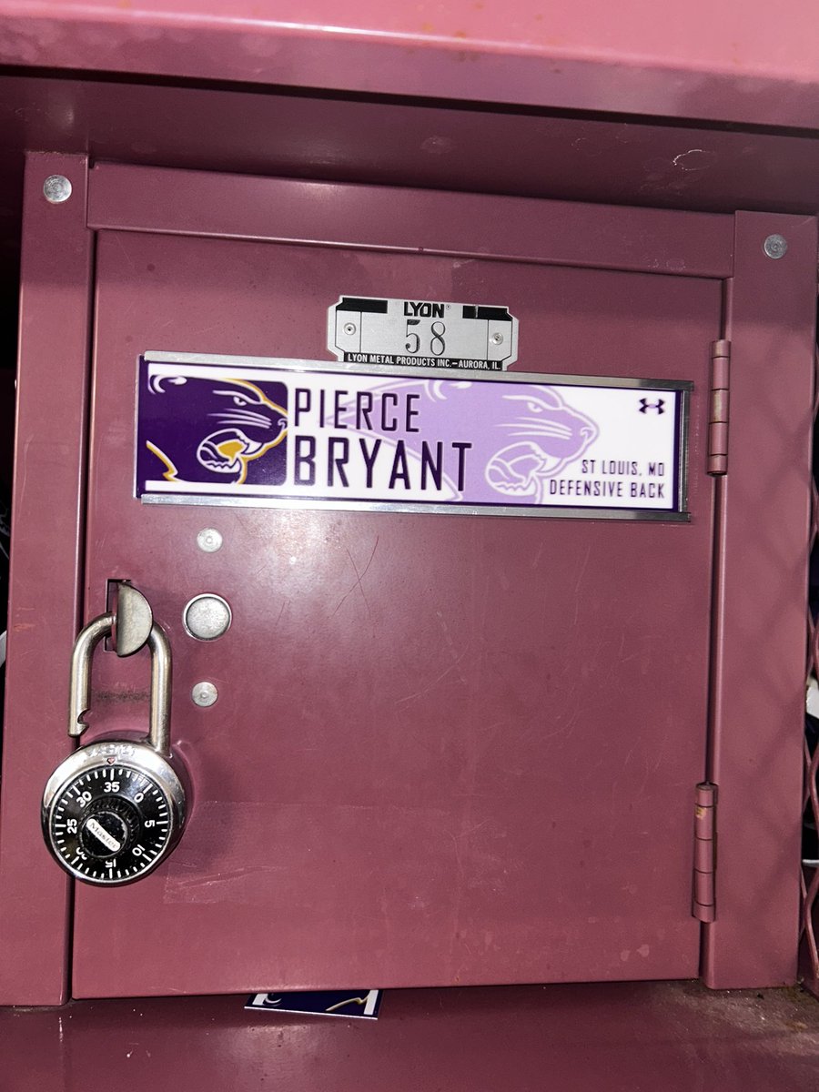 piercebryant19's tweet photo. Had a great visit over at Mckendree University today. Big thanks to @CoachSKelly44 for having me out, really enjoyed my time🔥 #BEARCAT23LEVATED @CoachRejfek @_thomas_jenkins @MikeBabcock44 https://t.co/uPtzFfRCJT