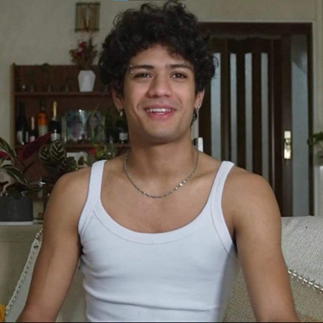 LarissaVergilio's tweet photo. Gabriel Santana: "Meninos estou disponível, meninas também."  // tenorio vendo isso:
#Bbb23  #bbb2023 https://t.co/PvFYsuY5n4