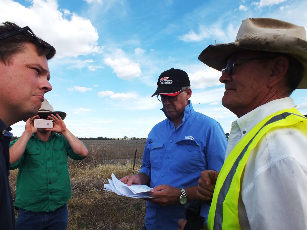 jo_noCSG's tweet photo. Just a reminder, this is what happened last time somebody from the @LiberalNSW granted an ATS to a company that wanted a gas pipeline in NSW. Sent packing by community & we will do it again #CSG #AUSpol #NSWVotes https://t.co/38nyAHcDVf