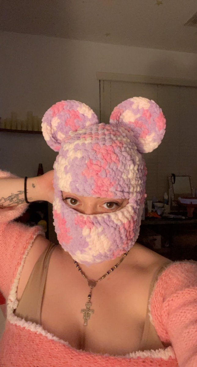 RoziePozie98's tweet photo. Valentines drop on Jan 20th 🫡❤️💖
First come first serve
Buy here
https://t.co/abNYJ4yHCq
Or
https://t.co/20CFAS4iQS
#crochet #smallbusinesse https://t.co/0zdyy34HVW