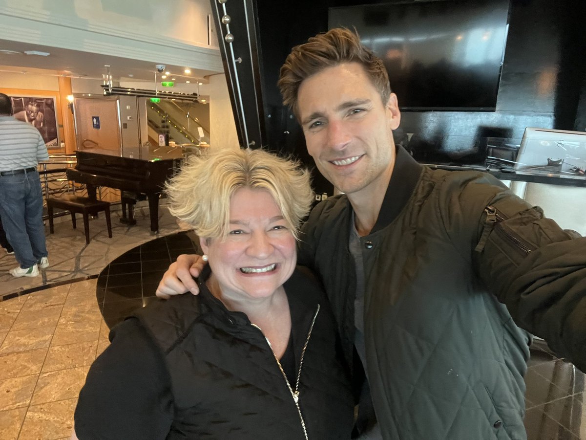 I have met a lot of celebrities, but hands-down, @AWalk35 is one of the most genuine I have ever met. 🚢 🏝️ #CruisingWithFriends #Ensenada