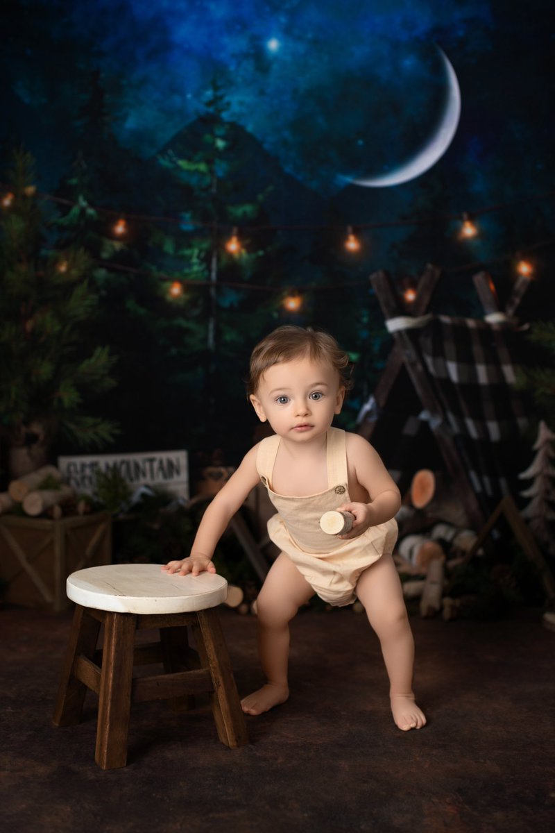 isioben's tweet photo. Son, I love the little boy you are now and the big man you will become. Happy birthday! #birthday #oneyearsold #baby https://t.co/lytkvJC7g0