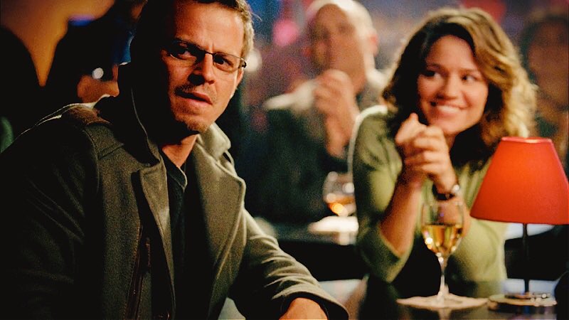 gestureland's tweet photo. “He doesn’t think that’s funny. He’s humoring you.”
“You don’t know him like I do.”
——
“How’d you know he played?”
“Maybe you didn’t know him as well as you thought.”
#csiny #dannymesser #lindsaymonroe https://t.co/mCBnRckS1P