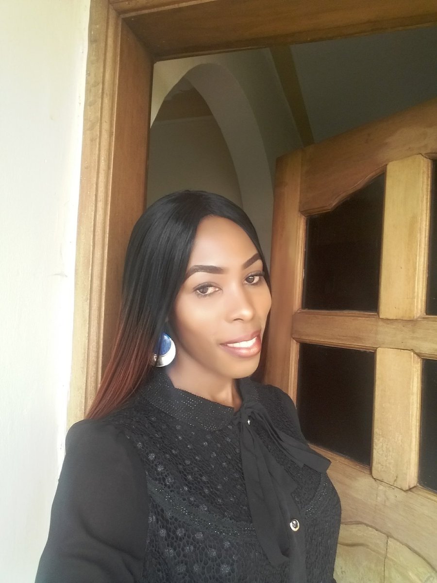 NyamurungiGava's tweet photo. Today love your SELF more like you have never loved yourself before.
You are the only one who can love YOU better than nobody can❤️❤️
And never lock that SMILE away.
#selflove2023
#blessings
#keepsmilingkeepshining https://t.co/HtyobQPKKn