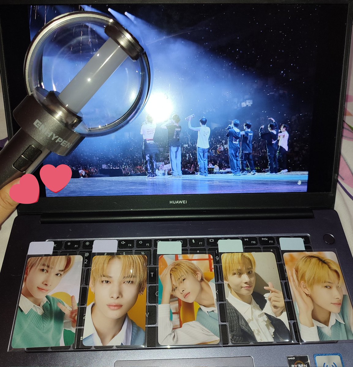 jjihooney_'s tweet photo. [🛒 #jjihooney_mails]
from: @098cartz

sorry for the late feedback. ni-ki dicon d'festa pcs arrived safe and sound 🥰 thank you for packing them safely 🫶

💌 #098proofs https://t.co/K8OUQLEucp