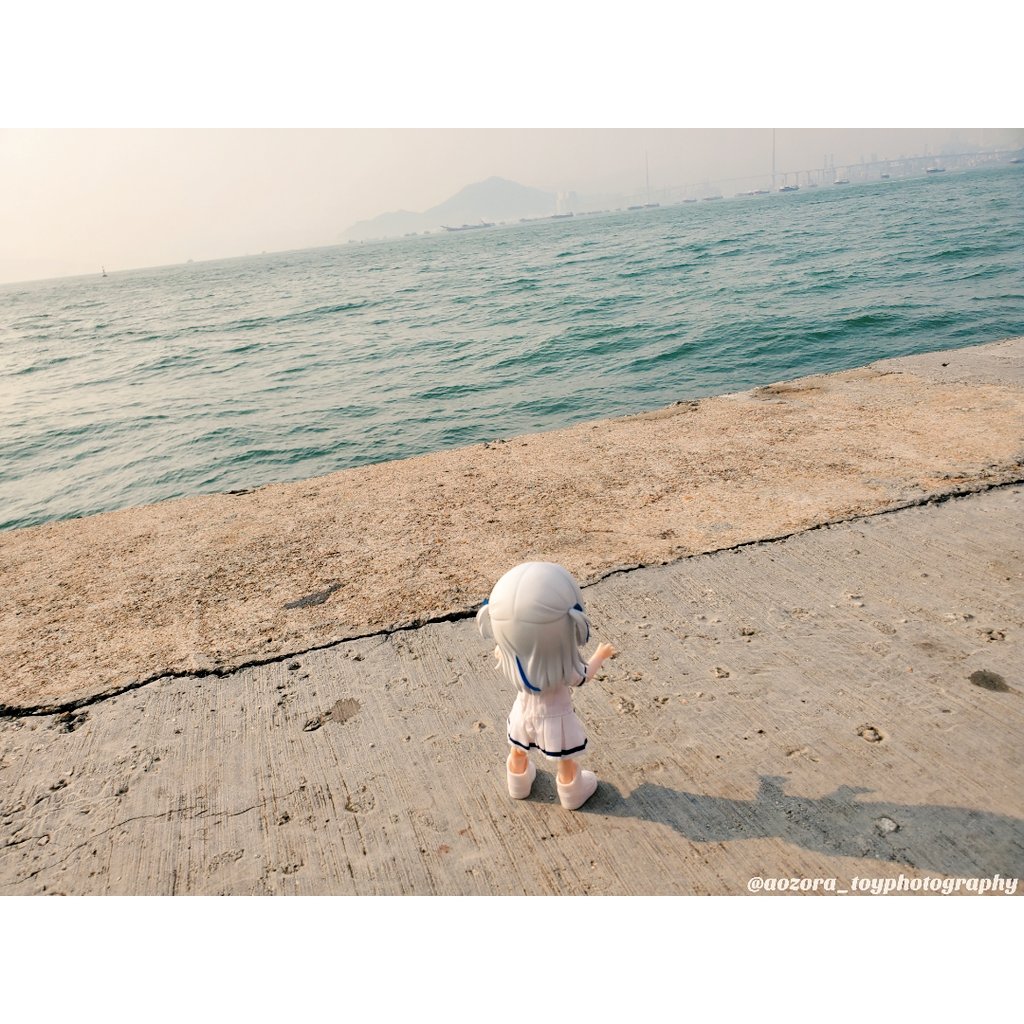 Aozora_volg's tweet photo. Gura: Umi~~ (which mean 'ocean' in Japanese))
#toyphoto #nendography
#anime #黏土人 #粘土人 #nendoroid #gsc #ねんどろいど
#hololive #ホロライブ #vtuber #hololiveen #hololiveenglish #gawrgura #gura #噶嗚古拉 #鯊鯊 #shark #gawrt
#水手服 #中環 #central #umi #outshooting #outdoor https://t.co/u4vrNJxLlx