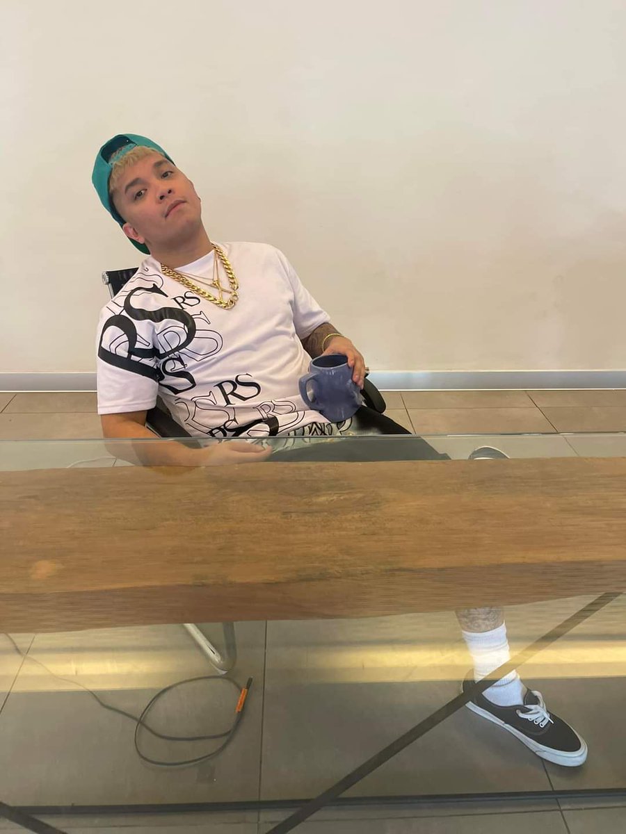 TeamKingBadger's tweet photo. 𝐌𝐢𝐬𝐬 𝐤𝐚𝐧𝐚 𝐧𝐚𝐦𝐢𝐧! 😉😁 𝐕𝐥𝐨𝐠 𝐧𝐚𝐦𝐚𝐧 𝐣𝐚𝐧. ☺😍 #KINGB 

@EasyMoneyBadger https://t.co/ZjfAa1xFvg