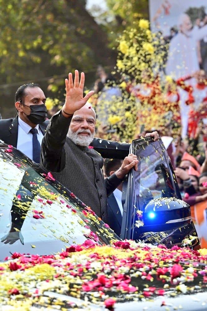 Munnidevi_BJP's tweet photo. कितने लोगो को पुरा विश्वास है कि नरेंद्र मोदी जी तीसरी बार प्रधानमंत्री जरूर बनेंगे..!!🙏🚩

https://t.co/dfJhyK7quq https://t.co/fj0S15qR4p