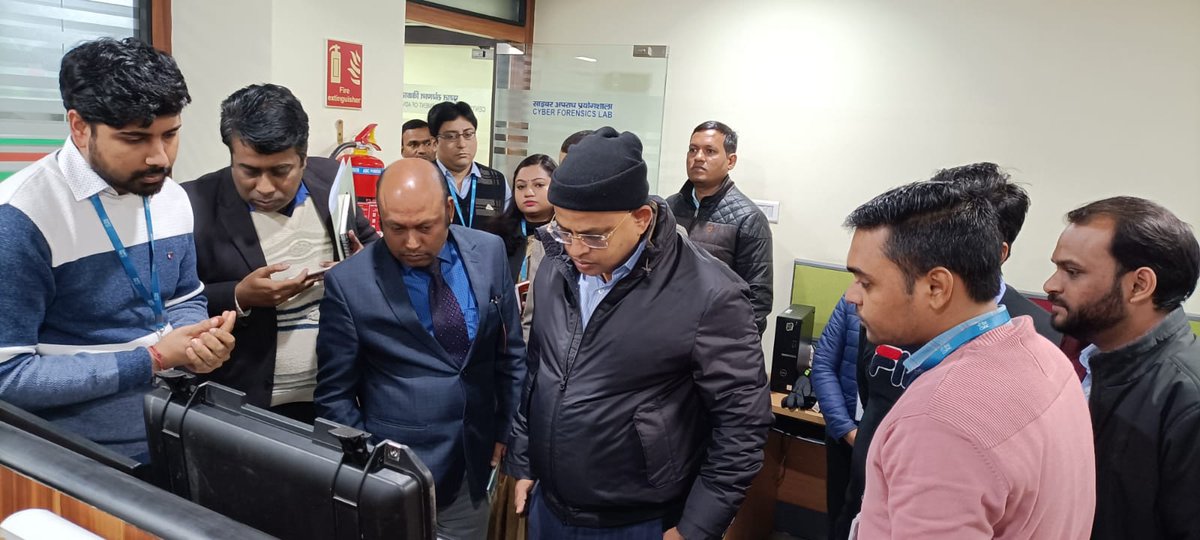 DitBihar's tweet photo. Today's Visit of Principal Secretary, Santosh Kumar Mall and Special Secretary Arvind Kumar Chaudhary to IIT Patna.
#Bihar #DITBIHAR
#DIT #ITBIHAR #Techbihar
#TechnologyBihar
#Technology #IITPatna https://t.co/AyN4AYXq15
