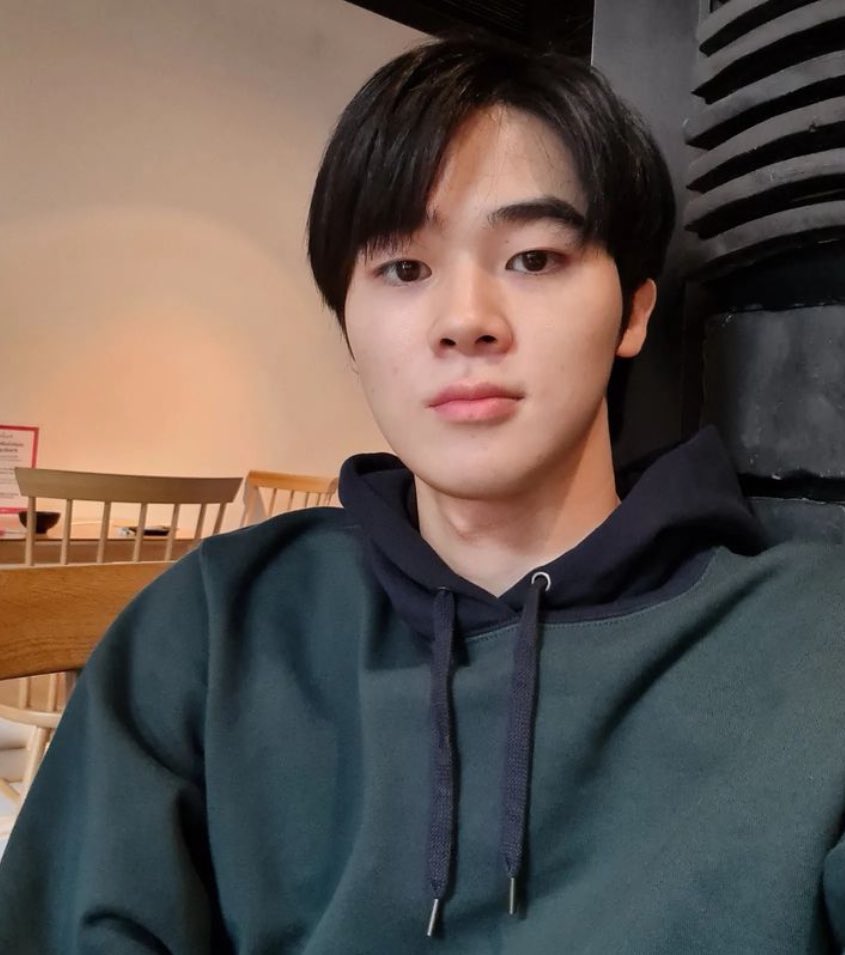 สุดหล่อ🫵🏻