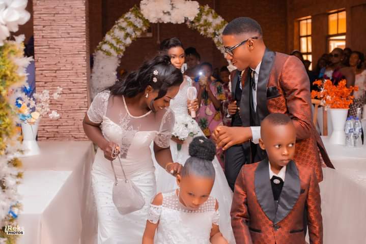 Shawny's Vogue (@godwin_adje) on Twitter photo 