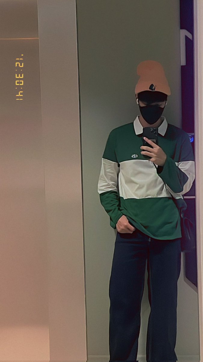 Little_DimplePT's tweet photo. Igs ; @PentorJrp 

พี่เป็นต่อสุดแสนจะเท่ห์เลยค้าบบ 

#PentorJrp #LAZ1 https://t.co/Vdbfs4N07t