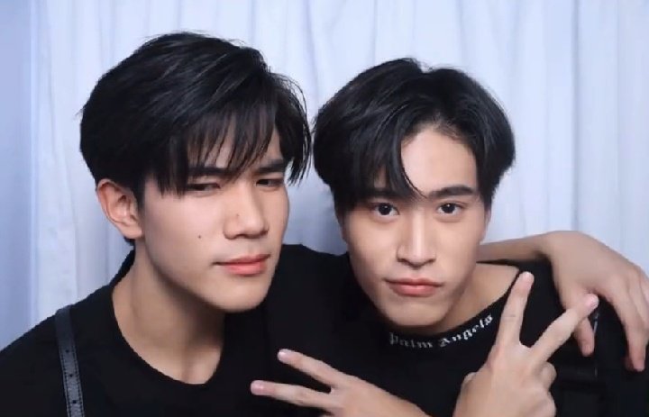 knowingfrth's tweet photo. my silly fox and dumb bunny🥹🫶
#GeminiFourth #เจมีไนน์โฟร์ท https://t.co/8QaJ9E7nfW