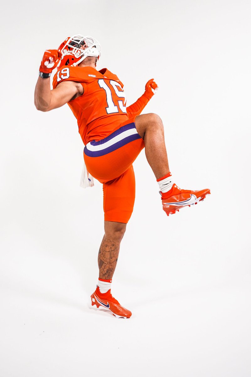 I’m excited to announce that I will be continuing my academic and athletic career at Clemson University! Thank you Coach Swinney, Coach Sorrells, and Coach Grisham for blessing me with this opportunity. I’m #Allin!