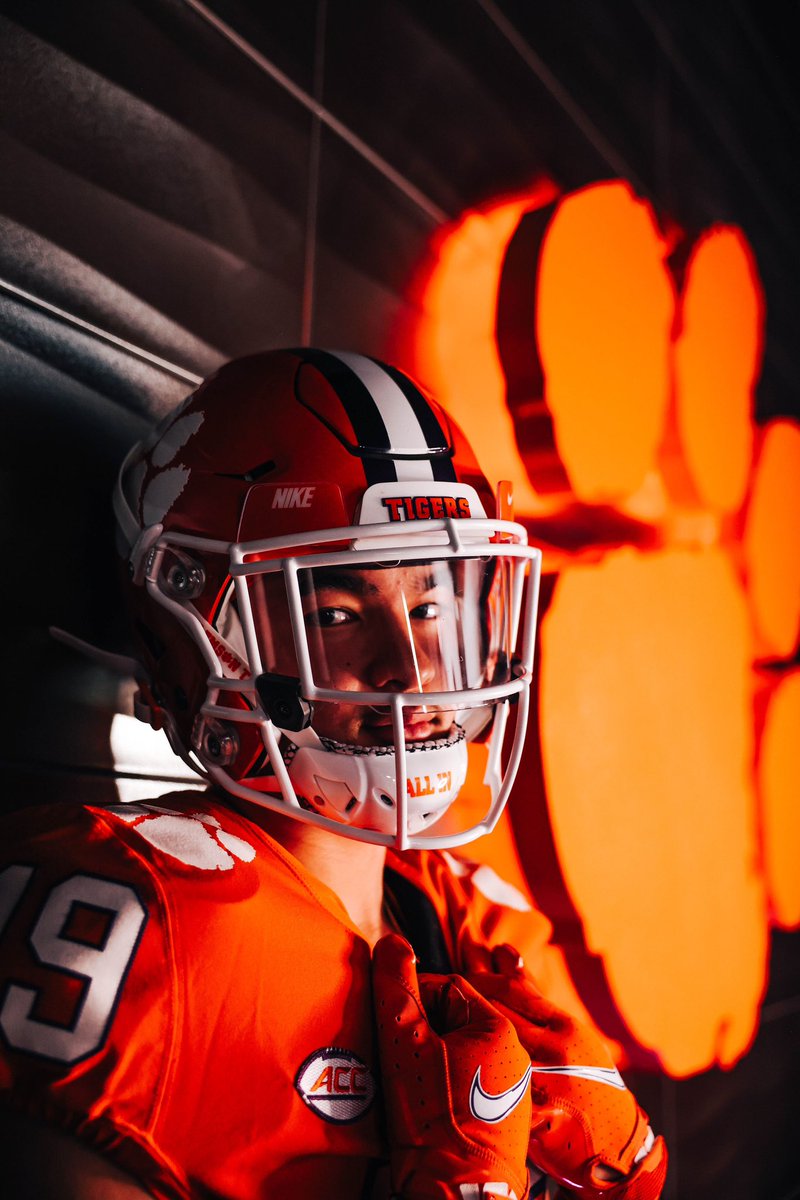 tristan_m19's tweet photo. I’m excited to announce that I will be continuing my academic and athletic career at Clemson University! Thank you Coach Swinney, Coach Sorrells, and Coach Grisham for blessing me with this opportunity. I’m #Allin! https://t.co/uFa0KkPQhg